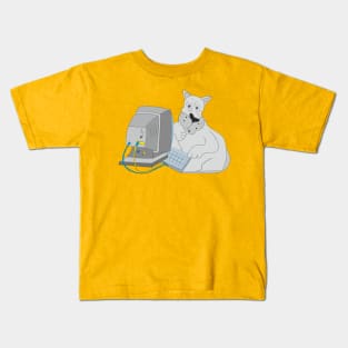 Big cat at the computer Kids T-Shirt